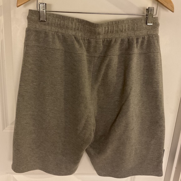 Blu Rock - Drawstring Elastic Waist Sweat Shorts - Gray with Black Trim - Sz Med - Picture 5 of 8